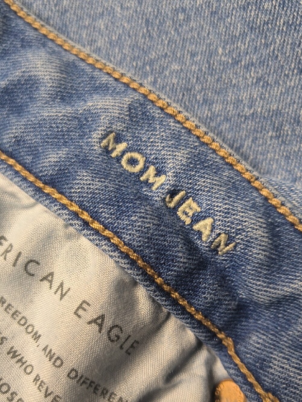 Mom Jean w/28" Inseam High Rise🦅 American Eagle sac800 - Picture 4 of 6